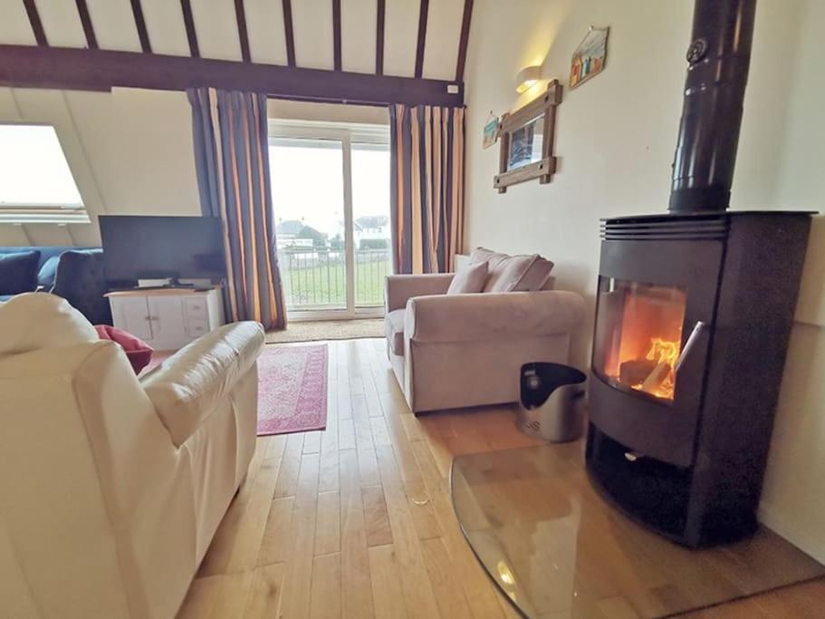 Holiday home Retreat-3 Bed-pet Friendly-central Location Trearddur