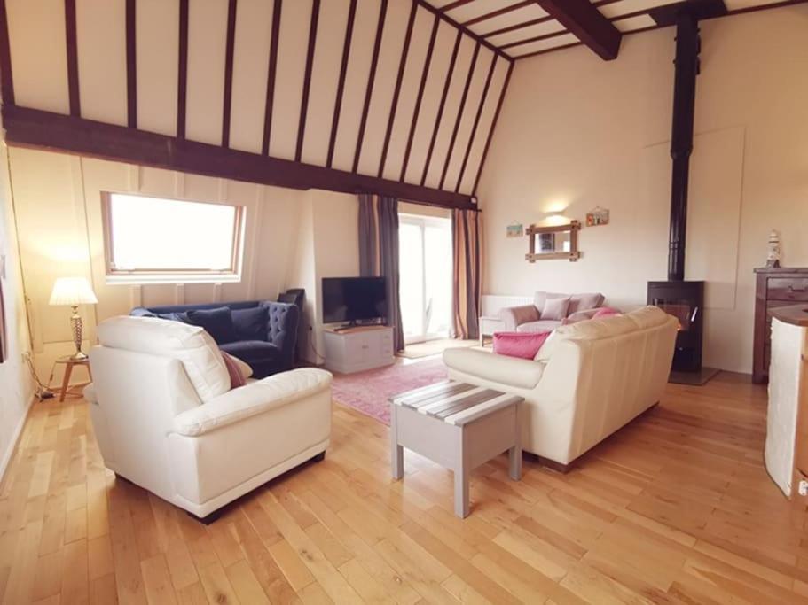 Retreat-3 Bed-pet Friendly-central Location *