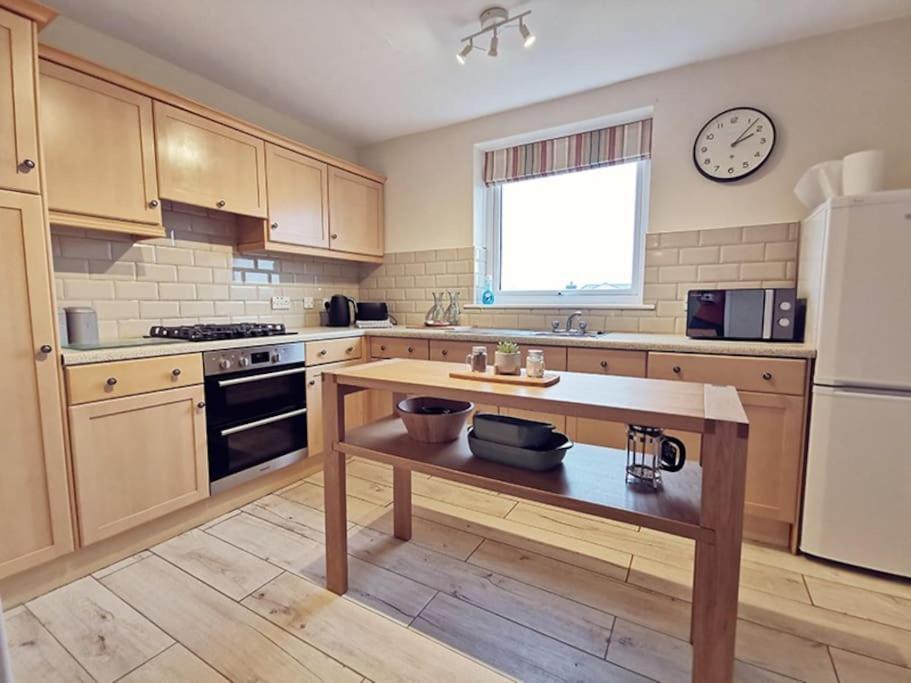 Holiday home Retreat-3 Bed-pet Friendly-central Location Trearddur